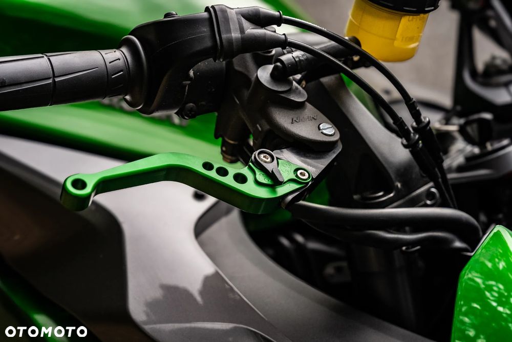 Kawasaki Ninja 1000 SX - 16