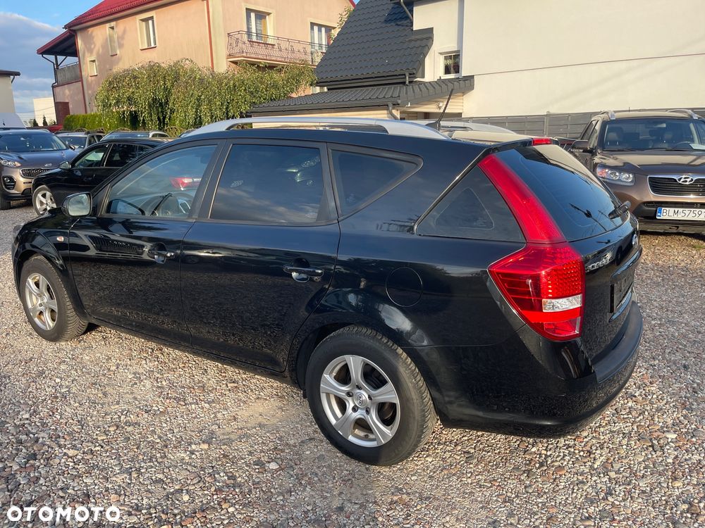 Kia Ceed 1.4 CVVT LX Basis - 2