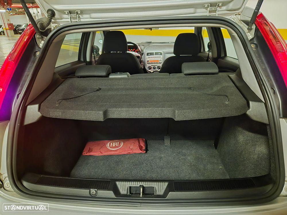 Fiat Grande Punto 1.2 Active - 26