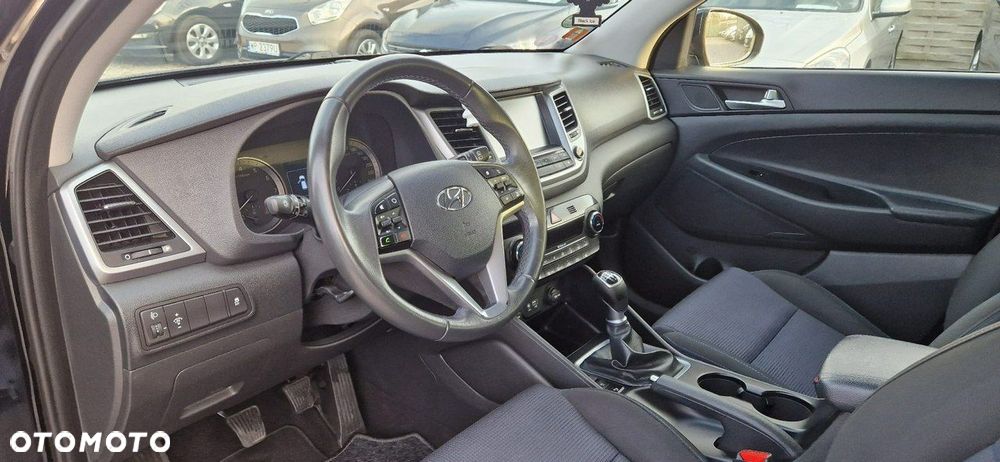 Hyundai Tucson - 36