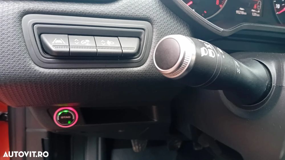 Renault Clio V 1.0 TCe 100 GPL Intens - 12