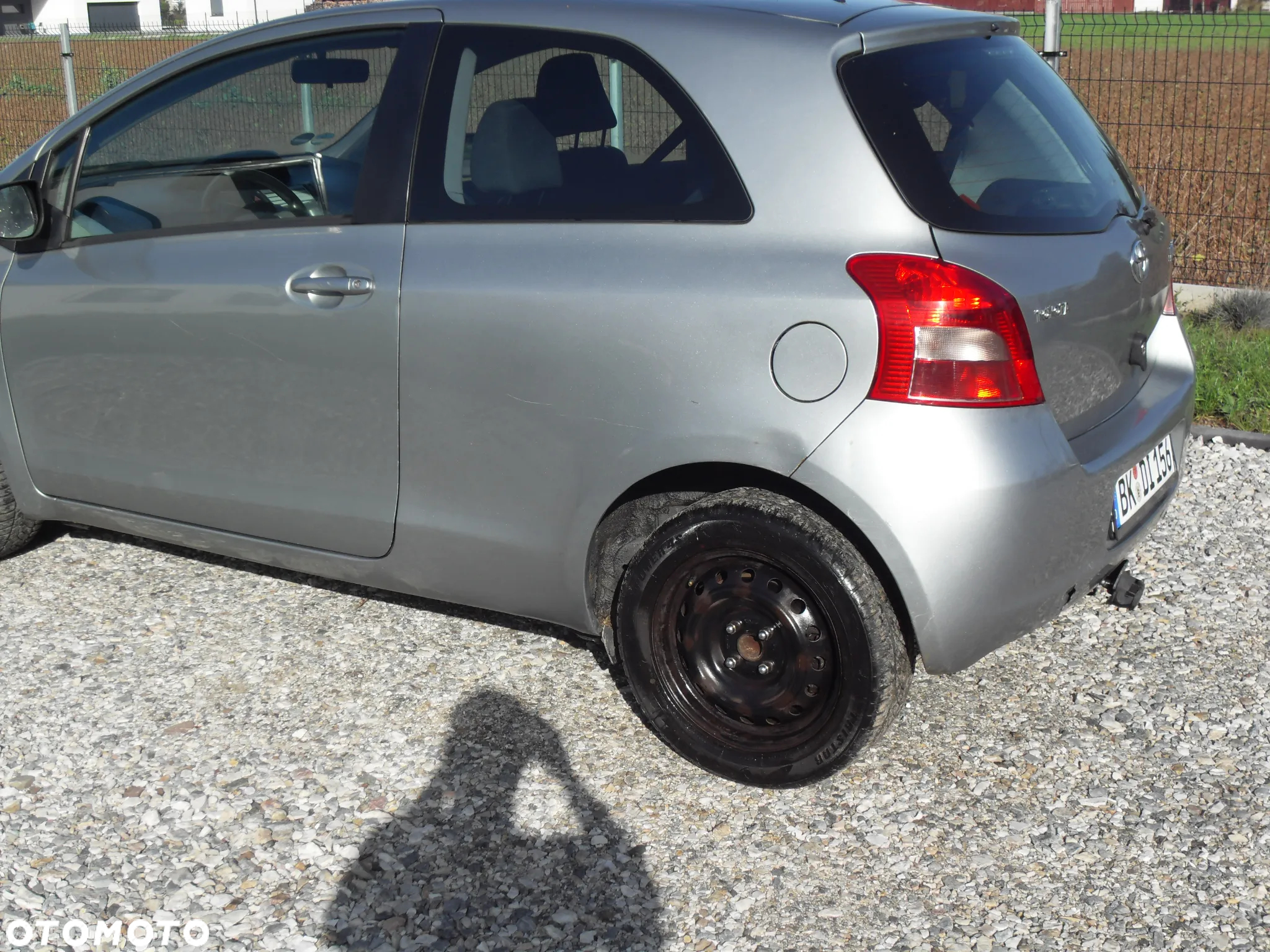 Toyota Yaris 1.3 Sol - 2