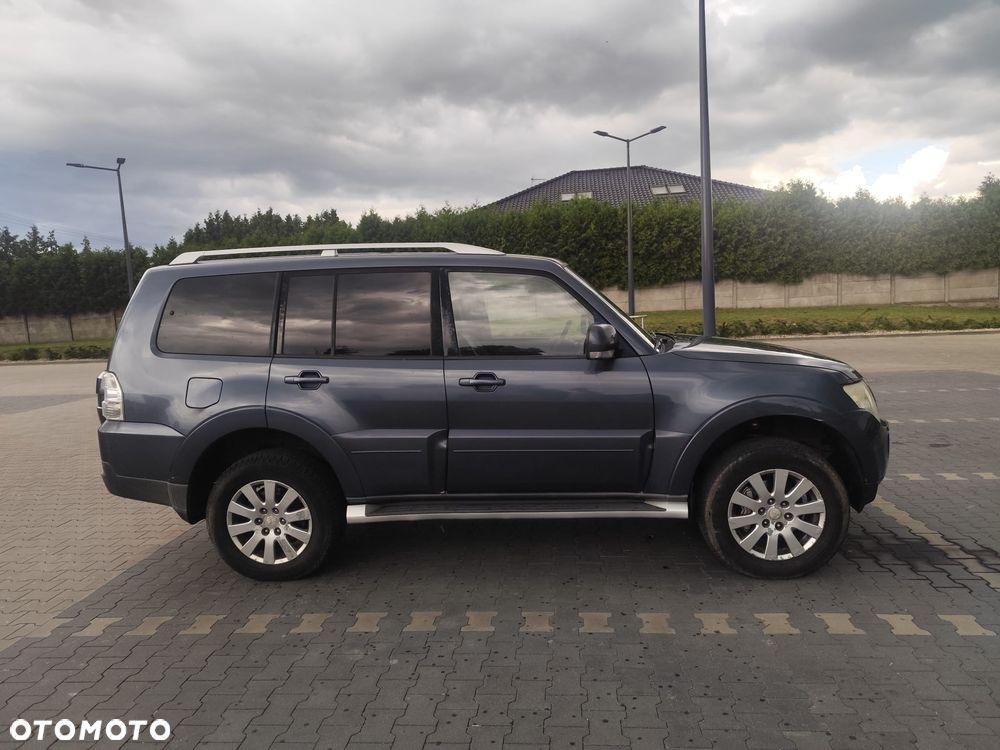 Mitsubishi Pajero 3.2 DID Instyle - 8