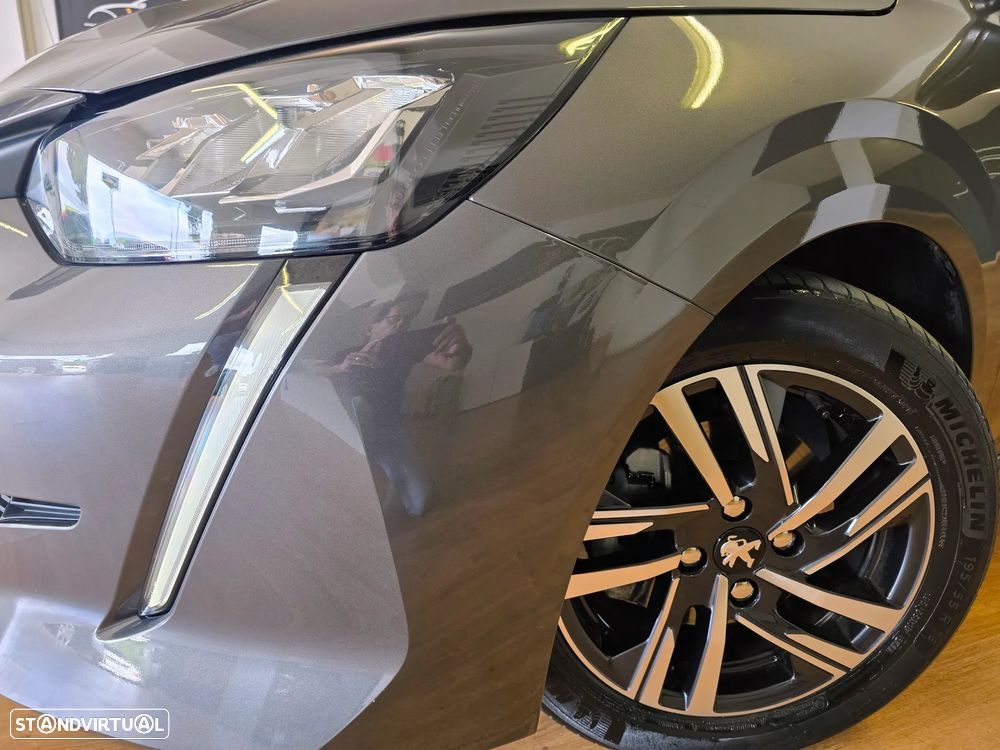 Peugeot 208 1.2 PureTech Allure - 2
