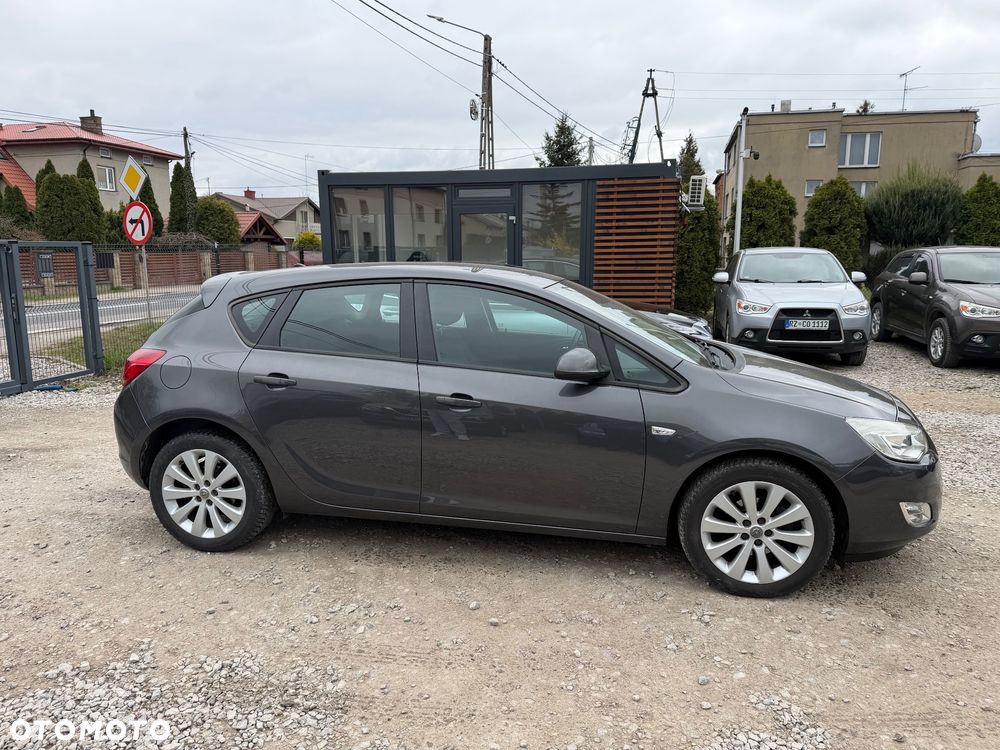 Opel Astra 1.6 Active - 8