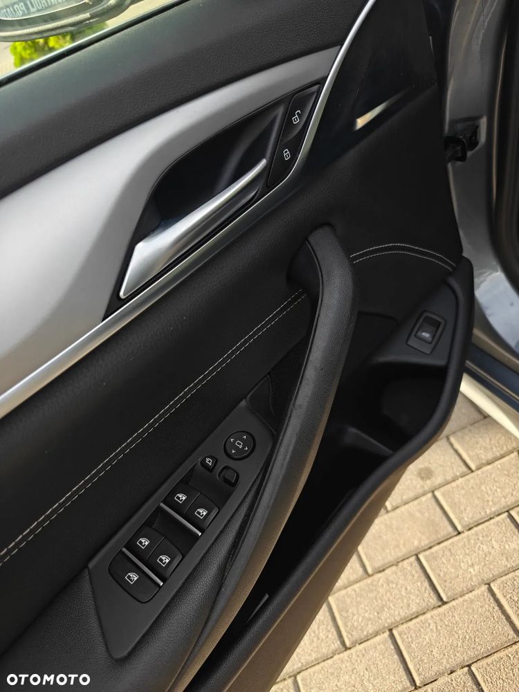 BMW Seria 5 520d M Sport Edition - 26
