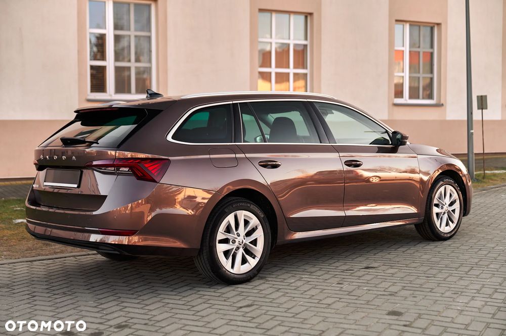 Skoda Octavia 2.0 TDI Edition - 8