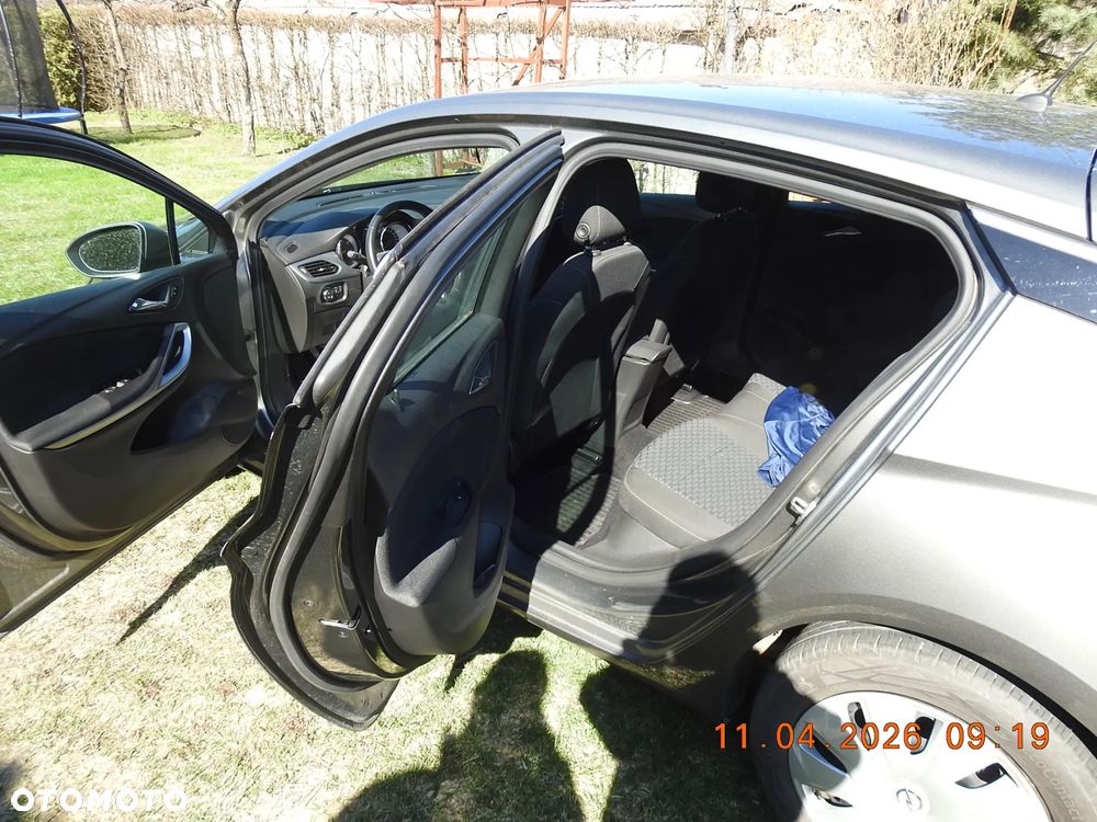 Opel Astra 1.6 CDTI Enjoy S&S - 11
