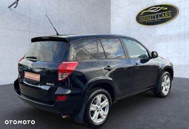 Toyota RAV4 2.2 D-CAT 4x4 Executive - 4
