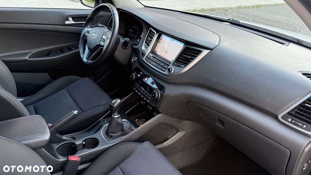 Hyundai Tucson blue 1.7 CRDi 2WD Style - 8