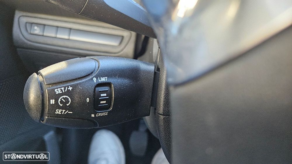 Peugeot 2008 1.2 PureTech Style - 46