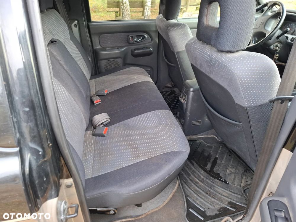 Mitsubishi L200 - 8