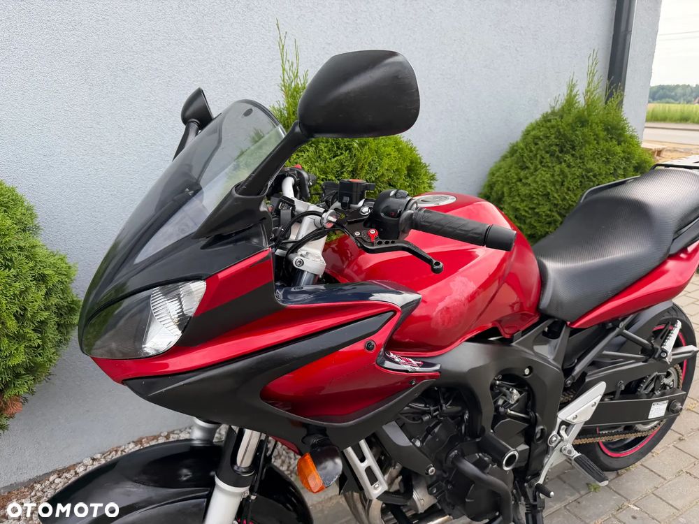 Yamaha FZ - 31