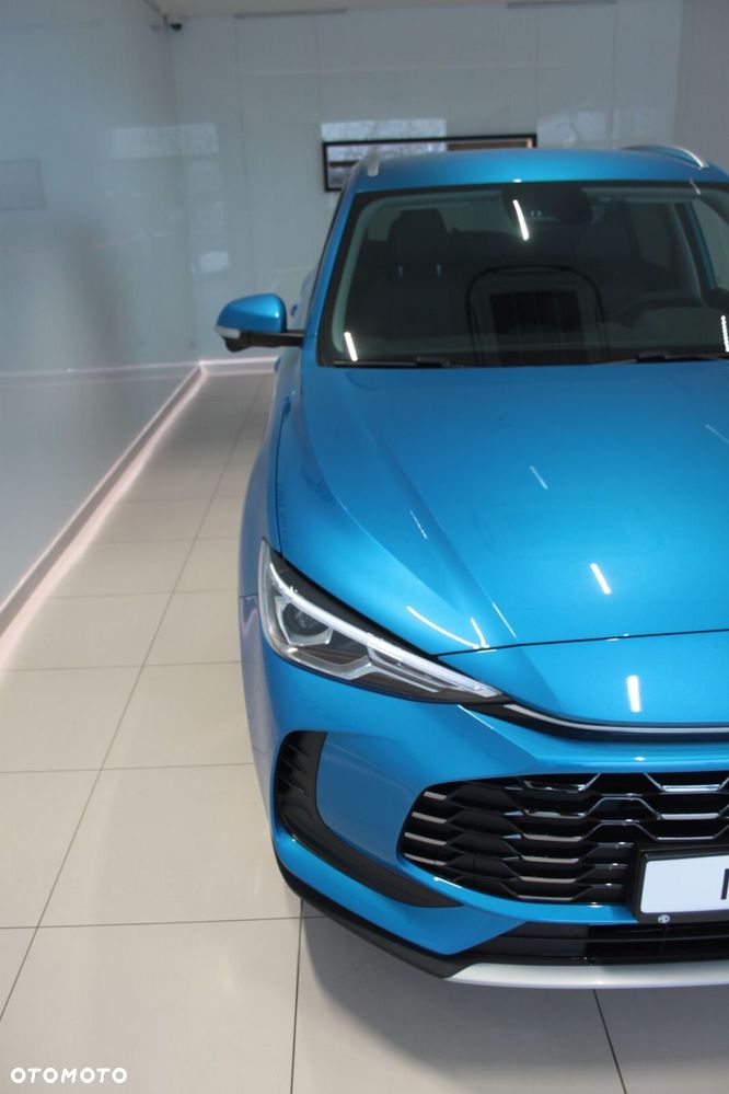MG ZS Hybrid+ - 13