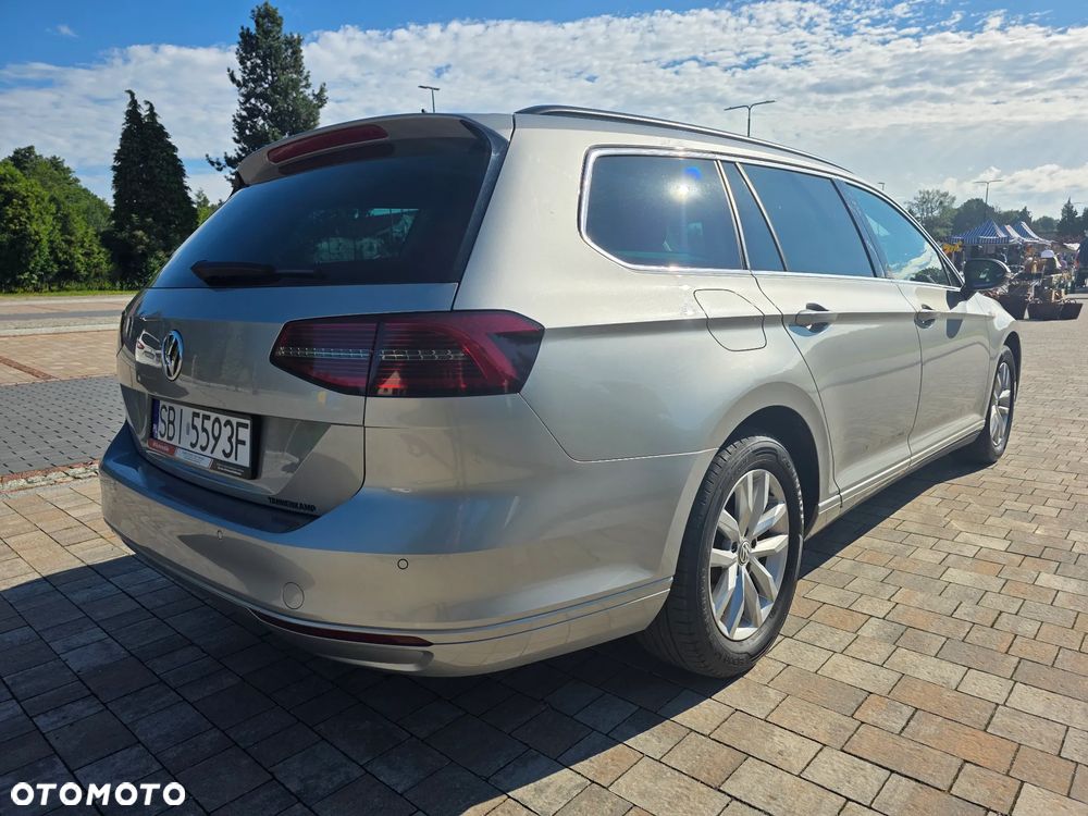 Volkswagen Passat 2.0 TDI BMT Comfortline DSG - 5