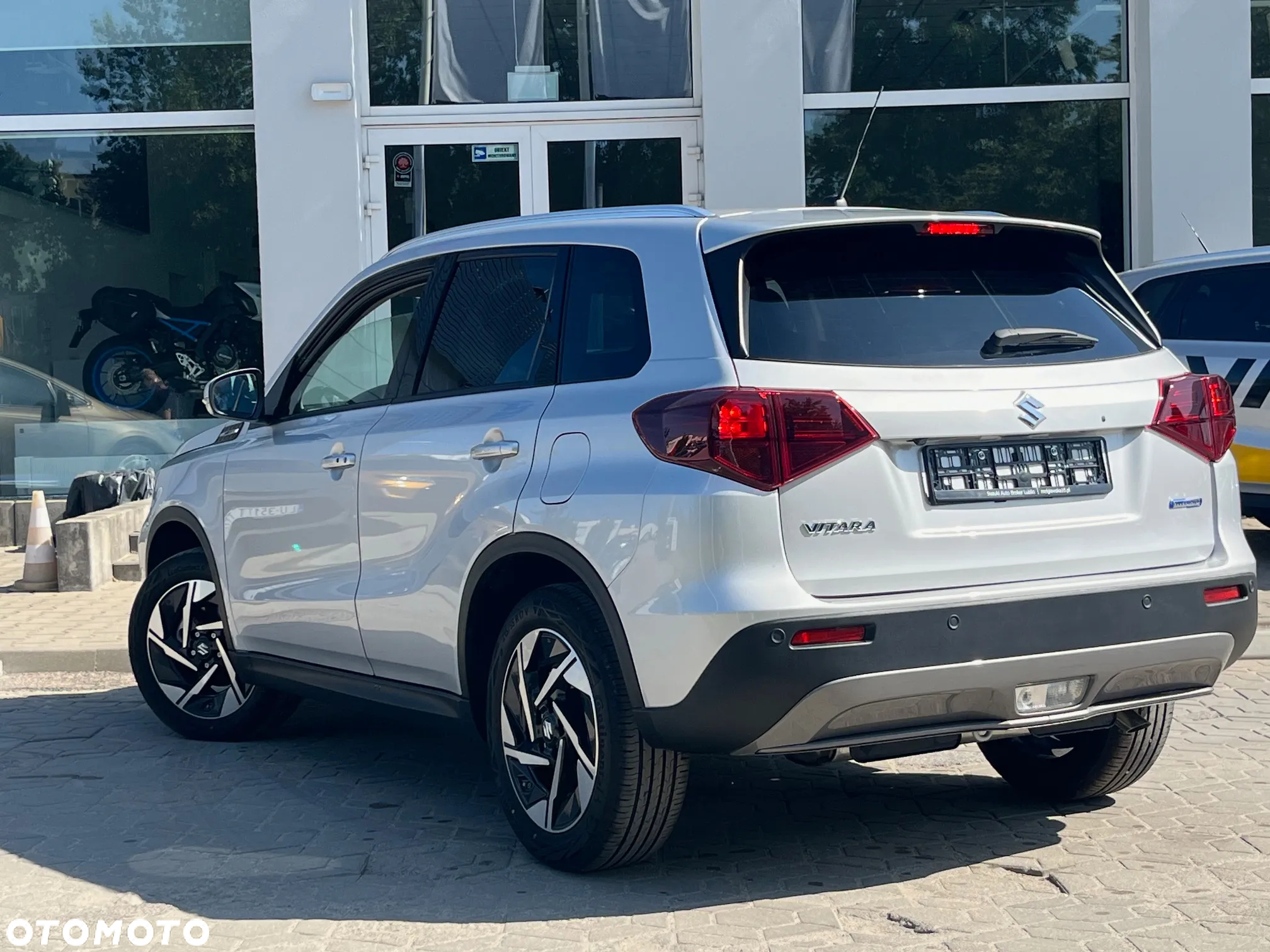 Suzuki Vitara 1.4 Boosterjet SHVS Elegance 2WD - 4