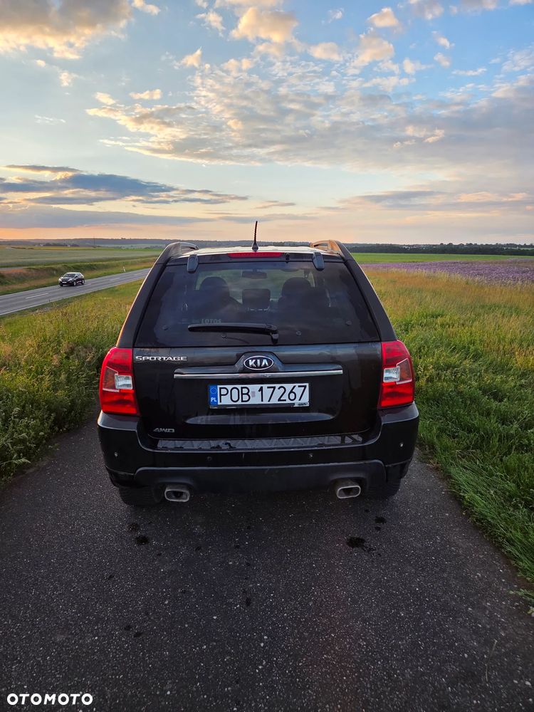 Kia Sportage 2.0 Expedition + - 6