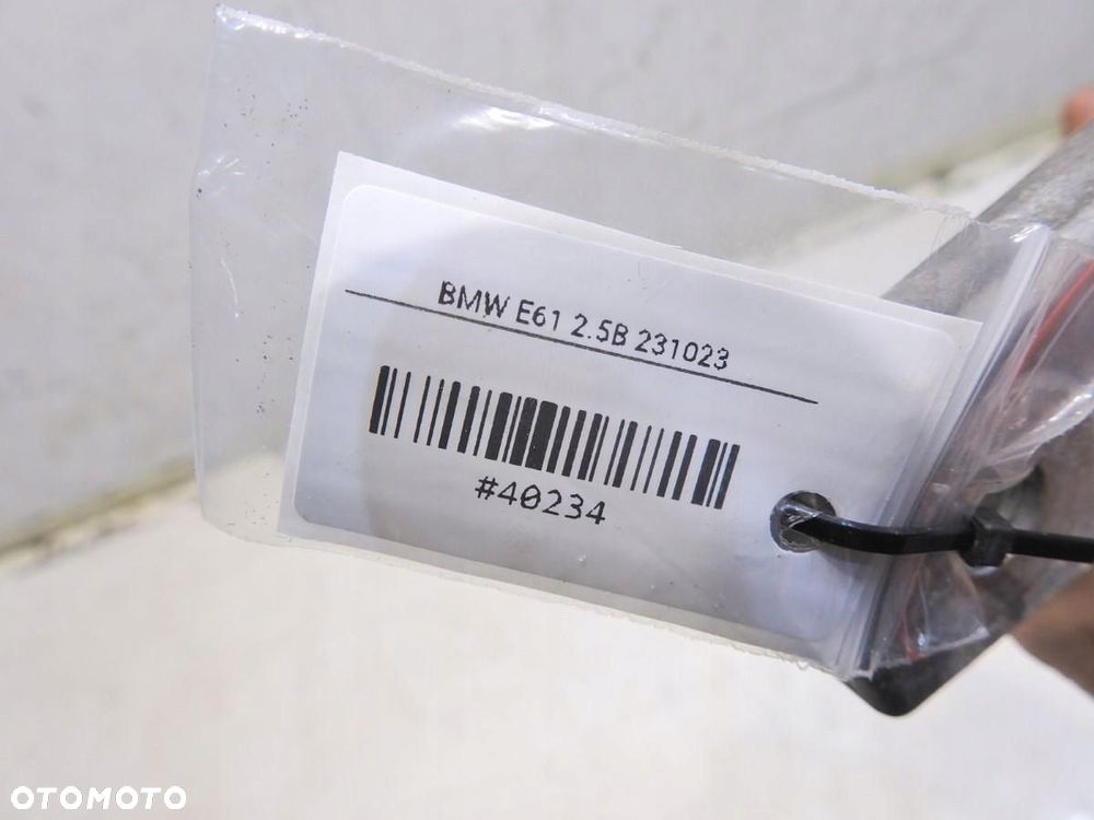 ŁAPA SKRZYNI AUTOMAT BMW E61 2.5i 6769965 - 4