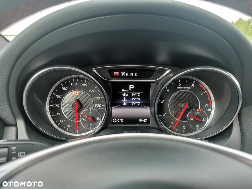 Mercedes-Benz CLA AMG 45 4-Matic - 14