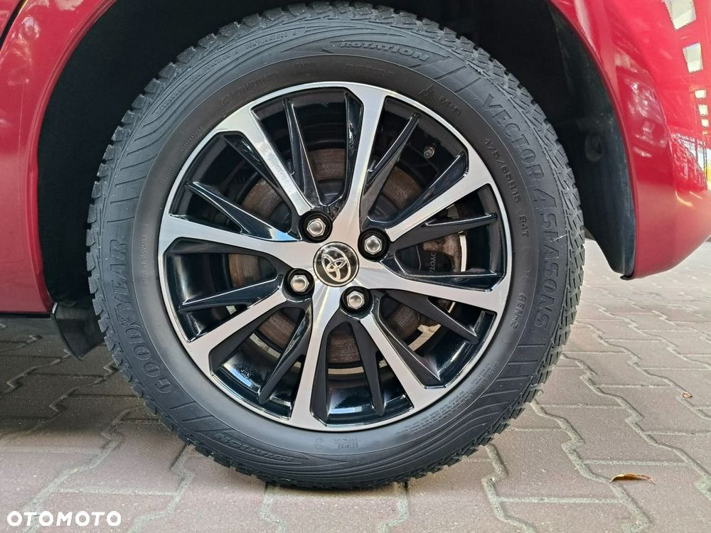 Toyota Yaris 1.5 VVT-i Y20 Team Deutschland - 10