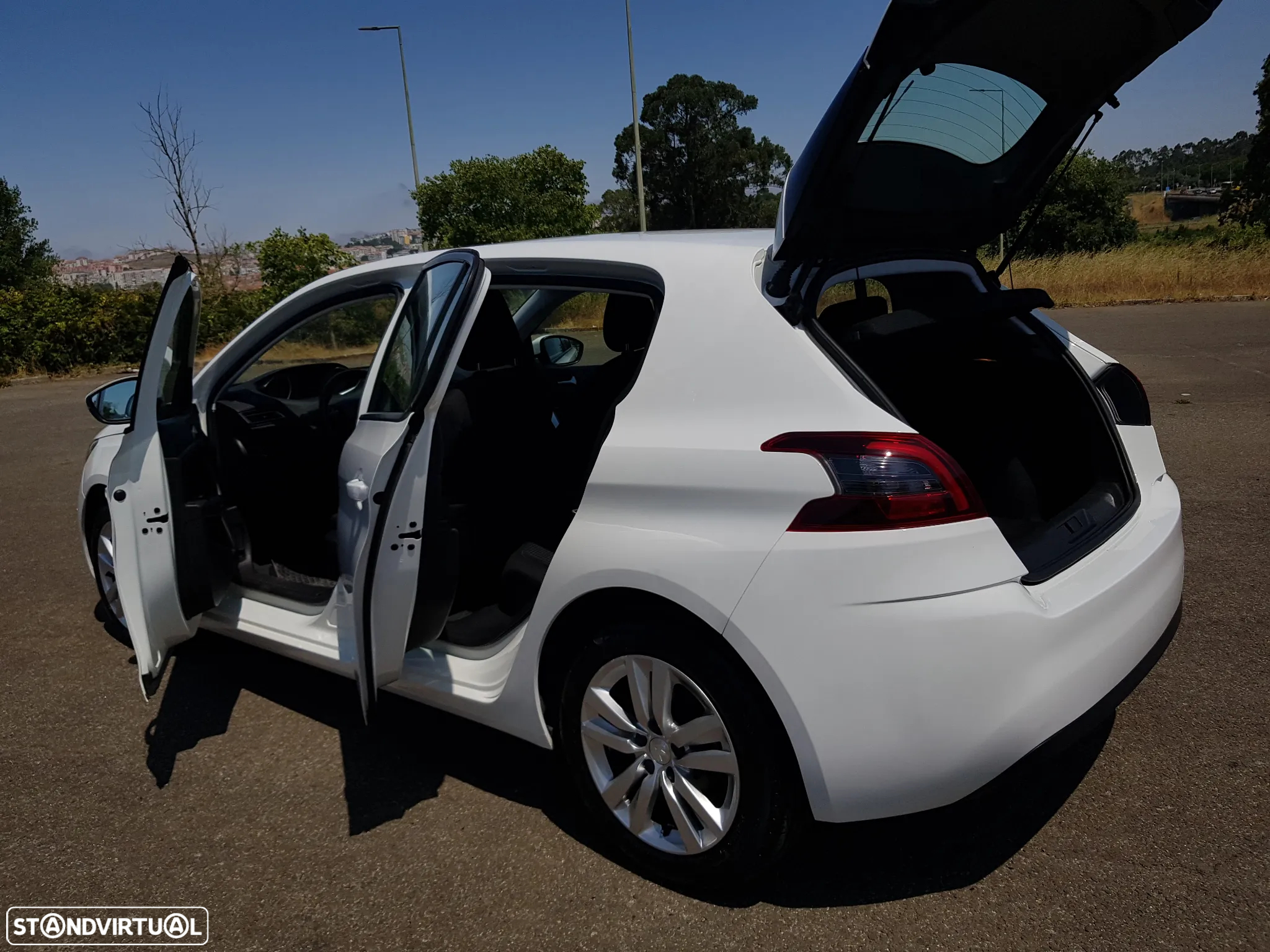 Peugeot 308 1.5 BlueHDi Style - 54