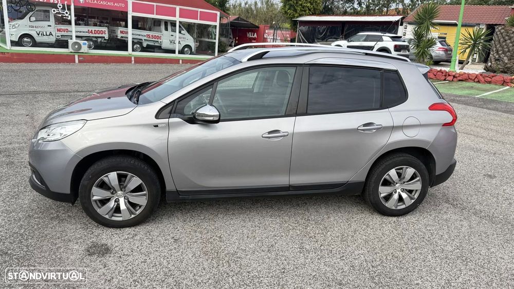 Peugeot 2008 1.2 PureTech Style - 10