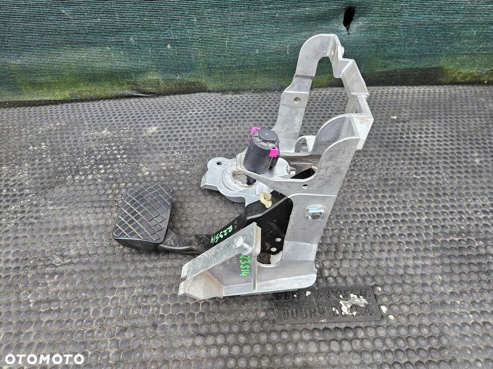 Pedal Hamulca 8K1721117 8K1723140B 4F0945459B Stelaz Automat Europa Czujnik Swiatla Stop AUDI A4 B8 - 14