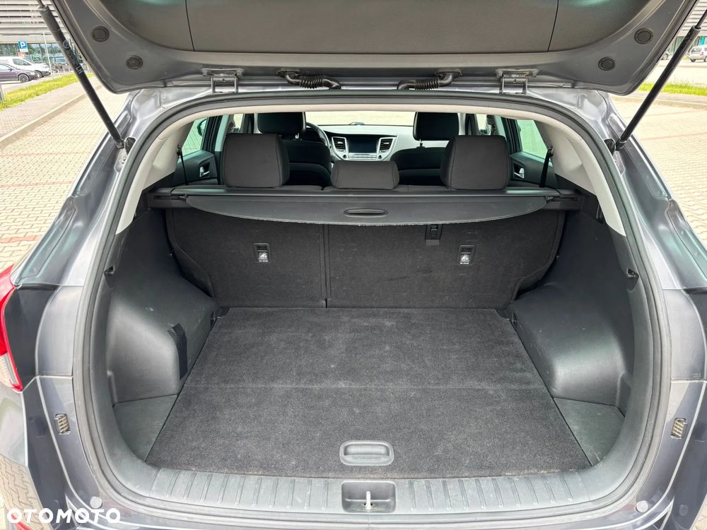 Hyundai Tucson blue 1.7 CRDi 2WD DCT Premium - 21