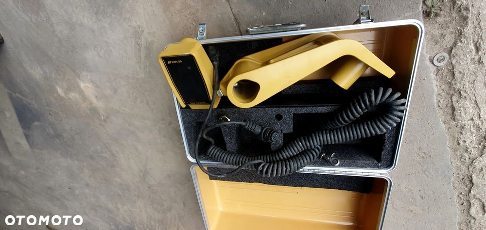 New Holland F106.7A - 9