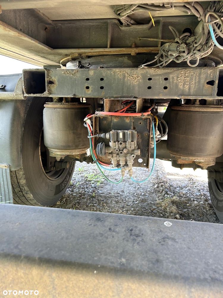 Schmitz Cargobull SKO10 - 9