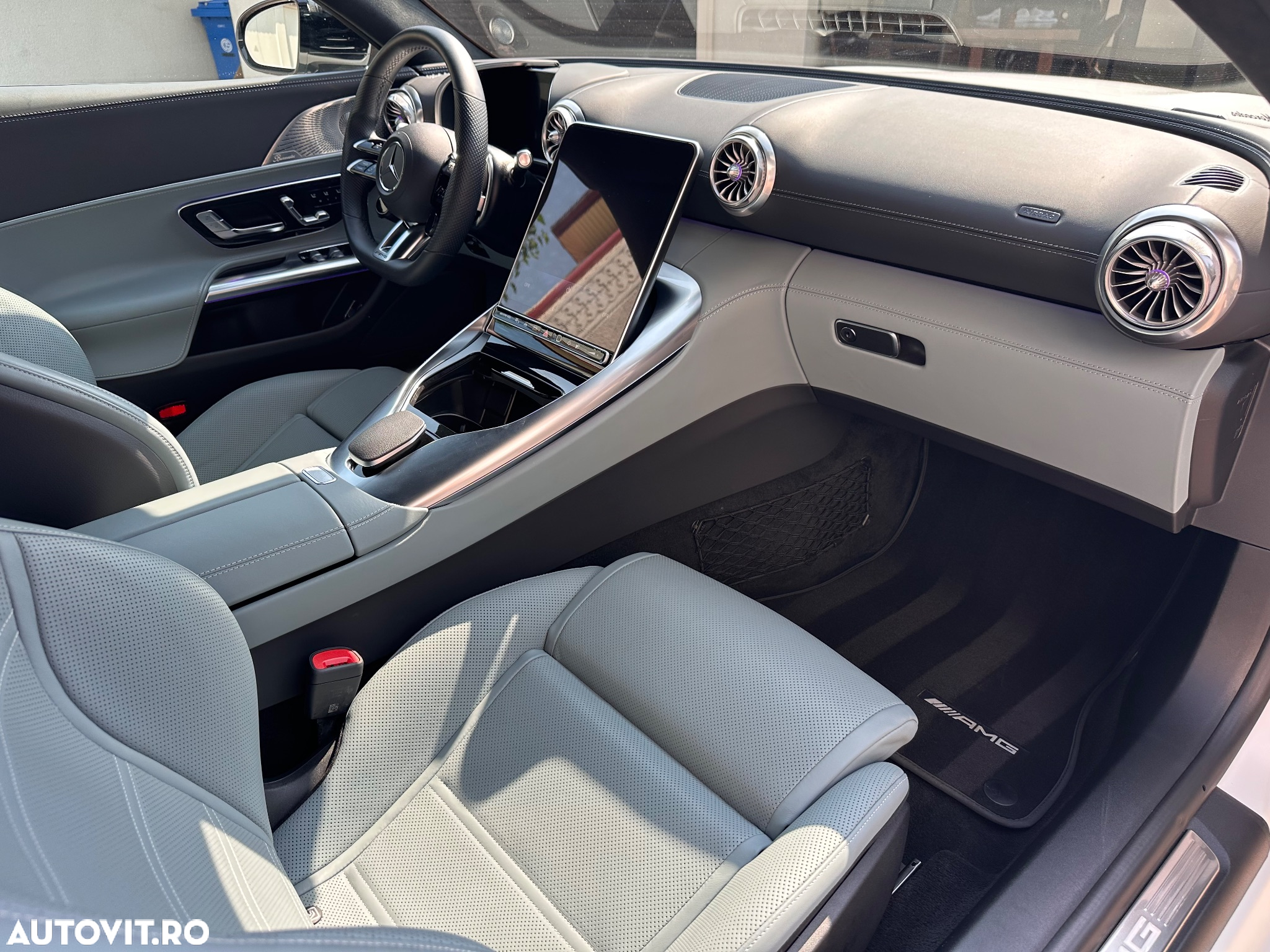 Mercedes-Benz SL AMG 63 4MATIC+ - 6