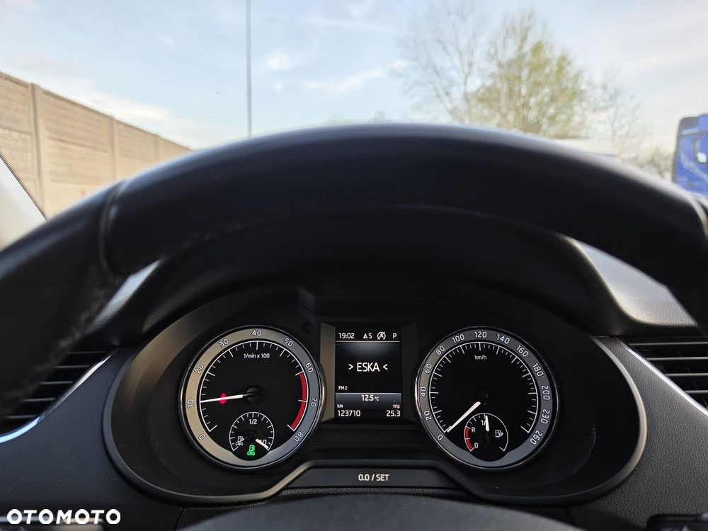 Skoda Octavia 1.5 TSI G-TEC DSG Ambition - 14