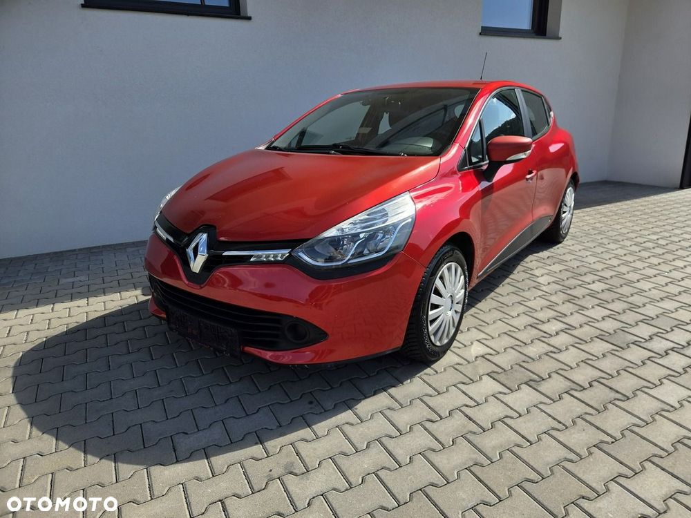 Renault Clio - 2