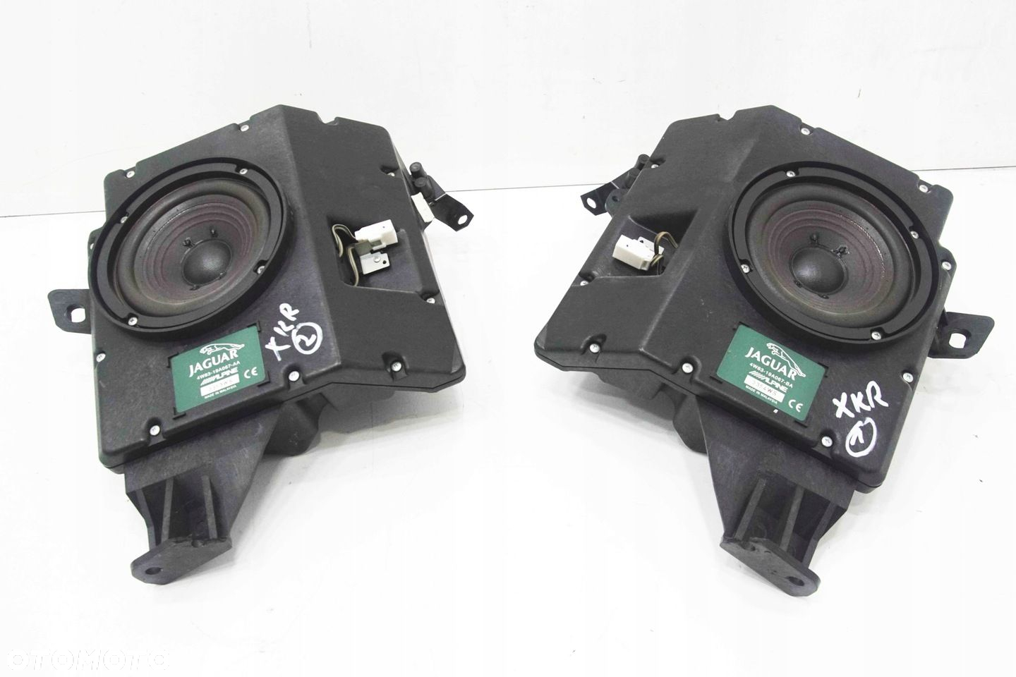 GŁOŚNIK SUBWOOFER LEWY ALPINE JAGUAR XK XKR X100 - 2