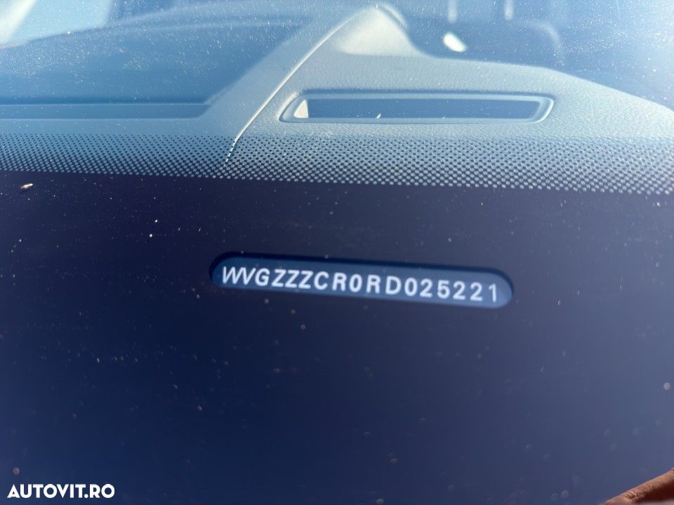 Volkswagen Touareg - 23