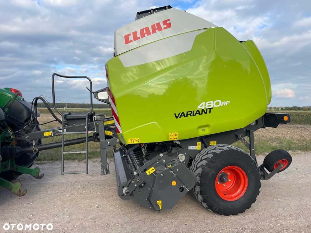 Claas Variant 480 RF - 2