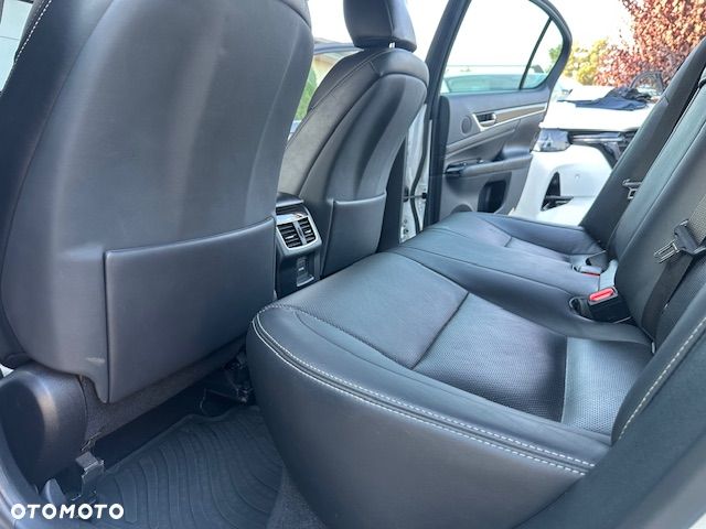 Lexus GS 200t / 300 Elegance - 28