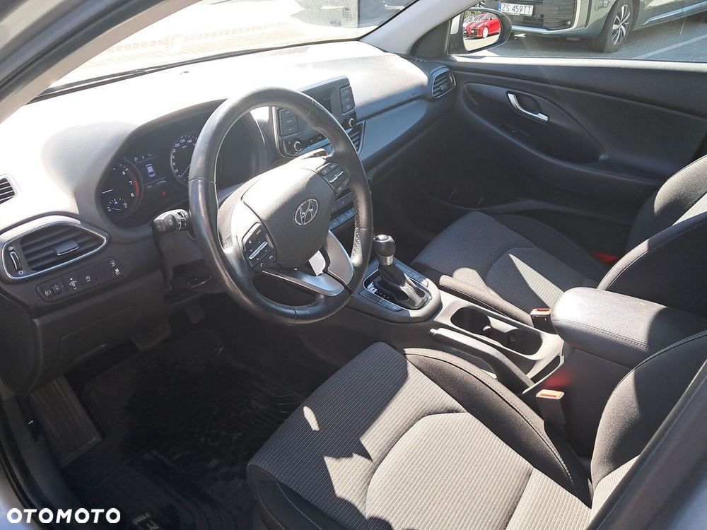 Hyundai i30 - 11