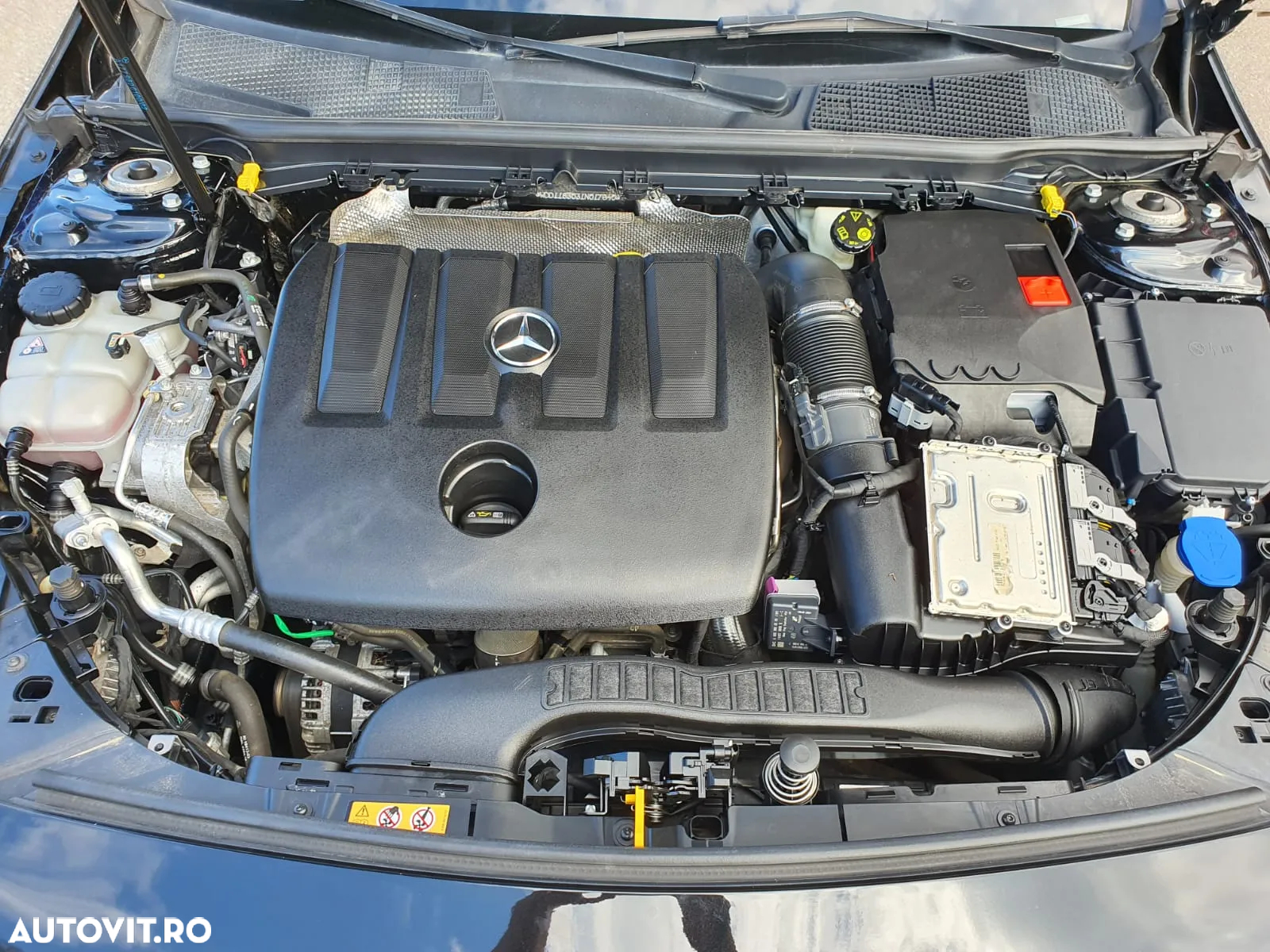 Mercedes-Benz CLA 180 d Coupe - 24