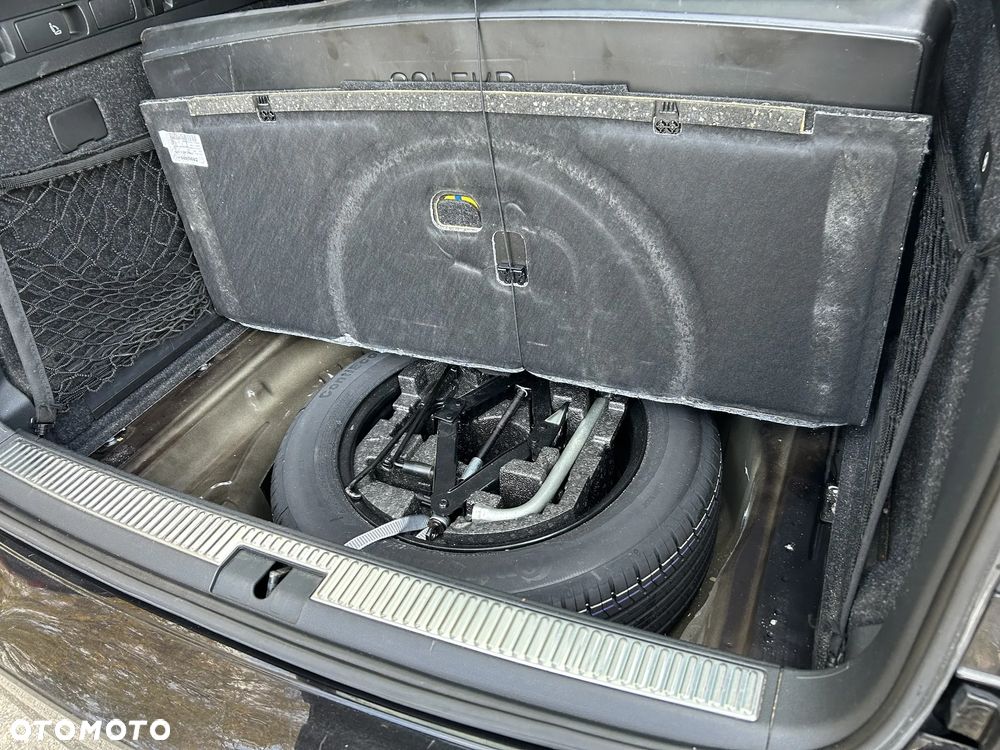 Skoda Superb 2.0 TDI Style DSG - 6