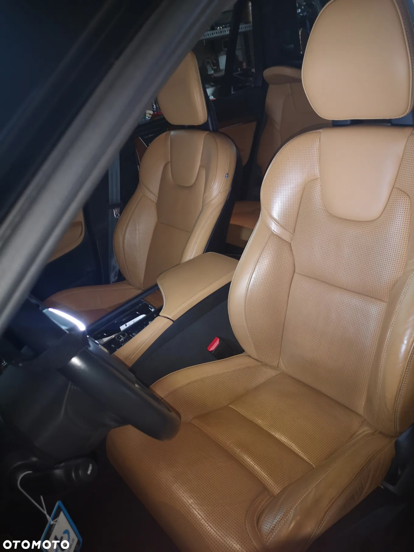 Volvo XC 90 T6 AWD Inscription 7os - 37