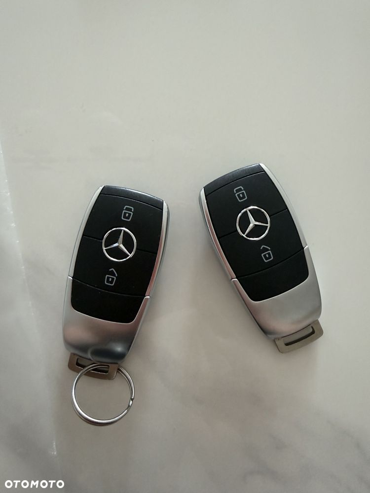 Mercedes-Benz Klasa A 180 d AMG Line 7G-DCT - 23