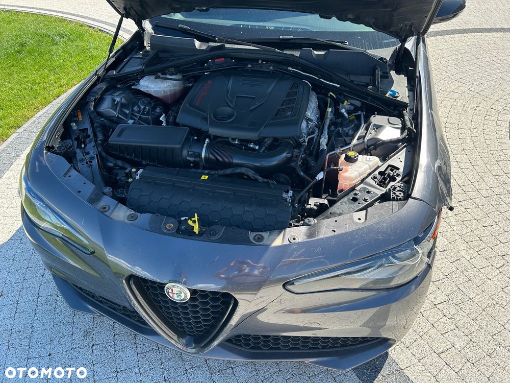 Alfa Romeo Giulia - 6