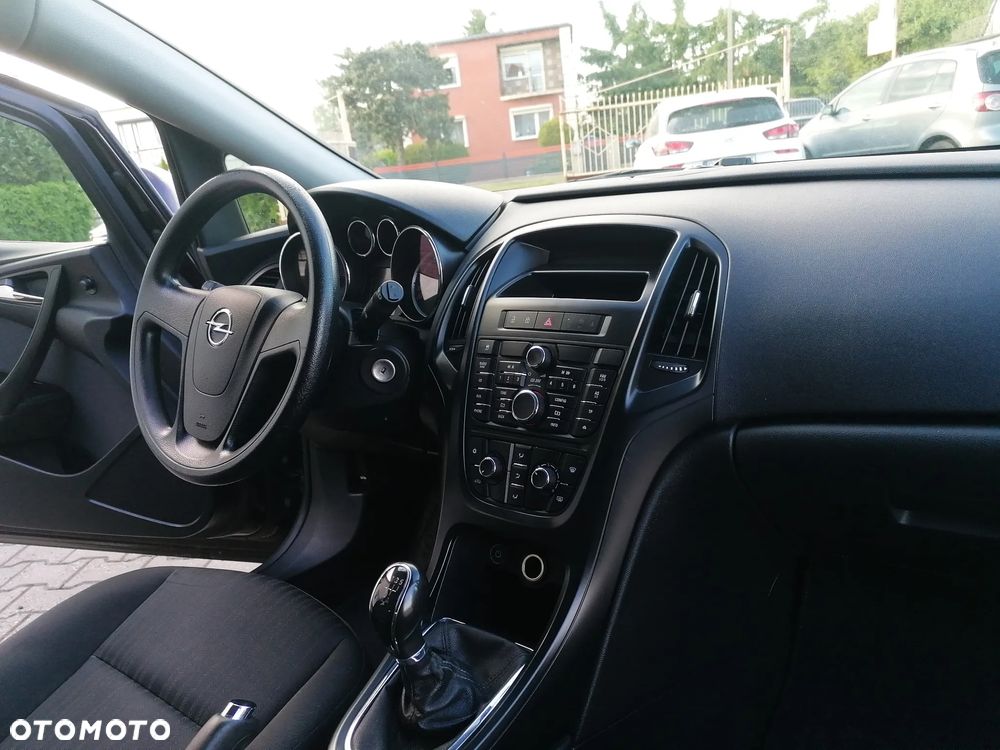 Opel Astra - 18