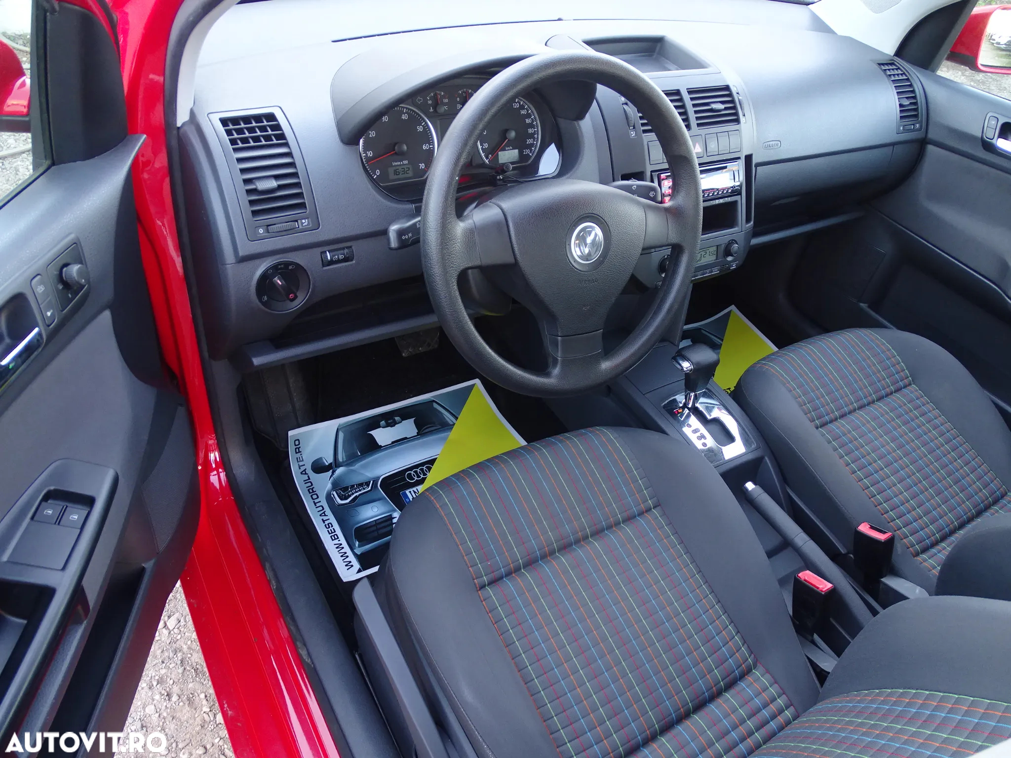 Volkswagen Polo 1.6 Automatik Sportline - 8