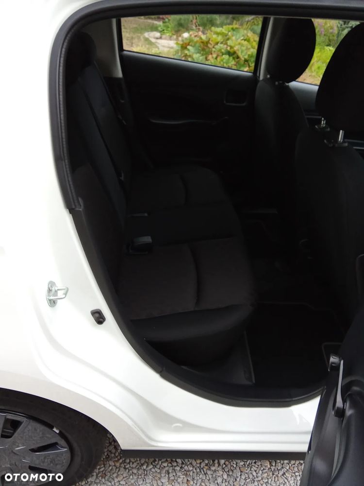 Mitsubishi Space Star 1.0 Edition 100 - 25