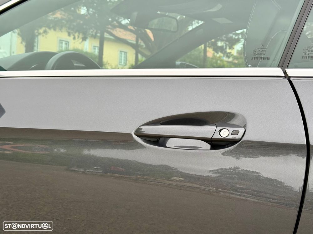 Mercedes-Benz E 350 CDi Avantgarde BlueEfficiency Auto - 21