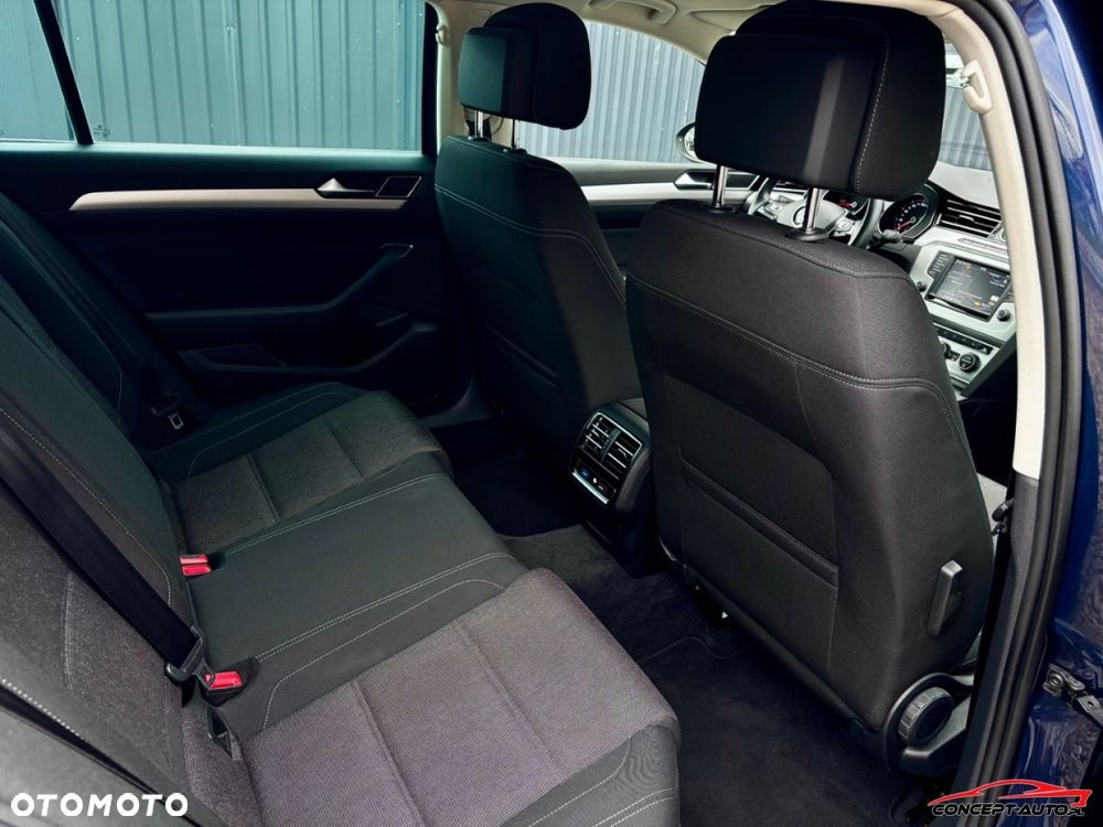 Volkswagen Passat 2.0 TDI BMT Highline DSG - 22