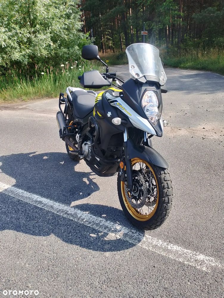 Suzuki V-STROM - 3
