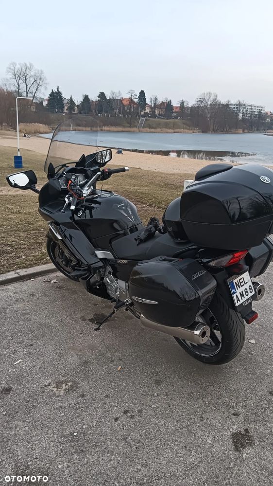 Yamaha FJR - 3